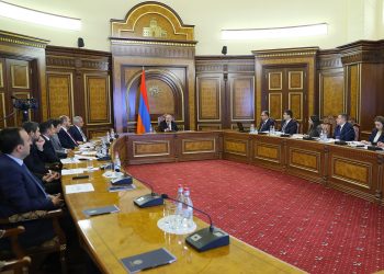 ՀՀ-ում աշխատանքի է անցել շուրջ 16 000 արցախցի․ փոխվարչապետ Տիգրան Խաչատրյանի գրասենյակի հաշվետվությունը