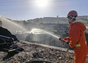 Ռեզերվուարներից արտահոսքը դադարեցվել է, 2 տուժած ծայրահեղ ծանր վիճակում է․ ՆԳՆ-ն ու ԱՆ-ն՝ Երևան-Սևան ճանապարհին տեղի ունեցած պայթունի մասին