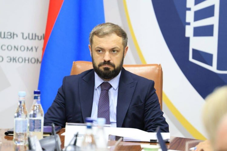Պապոյանը մասնակցելու է ԵԱՏՄ արդյունաբերական քաղաքականության խորհրդի նիստին