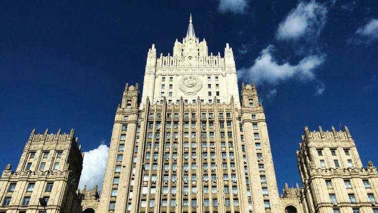 Бывший советник МИД России: Ереван знал о предстоящем нападении Баку на Карабах