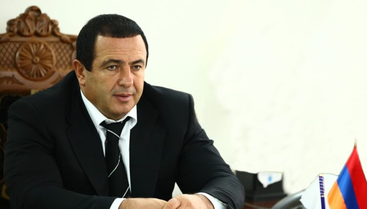 Ծառուկյանը դիմել է ՄՕԿ-ի նախագահին՝ կոչ անելով աջակցել Բաքվում պահվող հայ գերիների ազատ արձակմանը