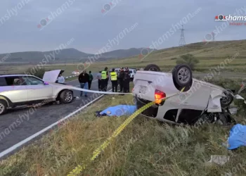 Գյումրի-Վանաձոր ճանապարհին վթարից զոհվել են երիտասարդ ամուսիններն ու նրանց 8-ամյա տղան