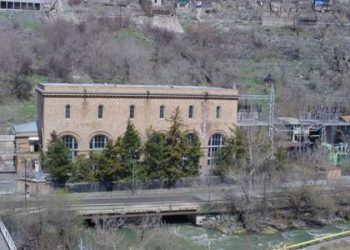 ՀԷԿ-ում բռնկված հրդեհի հետևանքով Երևանի մի մասը հոսանքազրկվել է