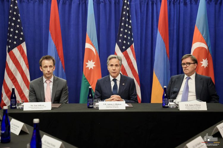 Հայաստանն ու Ադրբեջանը շատ մոտ են խաղաղության պայմանագրին․ Բլինքեն