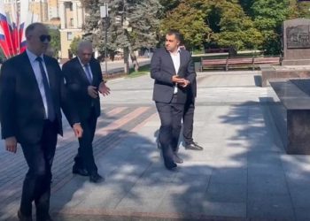 «Այս վայրում կենտրոնացած է տասնյակ մարդկանց վիշտը»․ ՌԴ-ում ՀՀ դեսպանն այցելել է Բելգորոդ