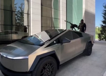 Կադիրովը հայտնել է, որ Մասկից ստացել է Tesla-ի Cybertruck-ը և փորձարկել այն