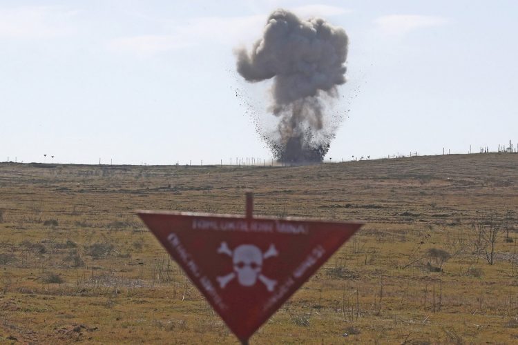 Баку сообщил о ранении четырех азербайджанцев в Газахском районе