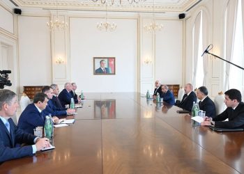 Շոյգուն Բաքվում հանդիպել է Ալիևի հետ