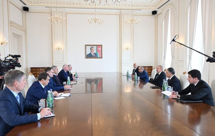 Շոյգուն Բաքվում հանդիպել է Ալիևի հետ