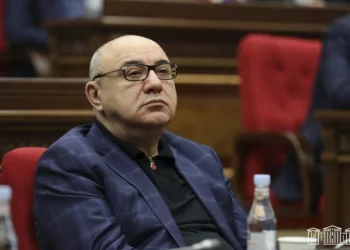 ՔՊ պատգամավոր Գուրգեն Արսենյանը մանդատը վայր դնելու դիմում է ներկայացրել