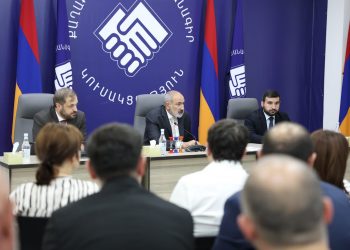 Փաշինյանը «Քաղաքացիական պայմանագիր» կուսակցության համար չաշխատողներին չի հանդուժելու․ ԶԼՄ