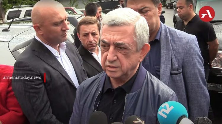 Վստահ եմ՝ իմ և Մախաչովի մենամարտը տեղի կունենա․ Արման Ծառուկյան