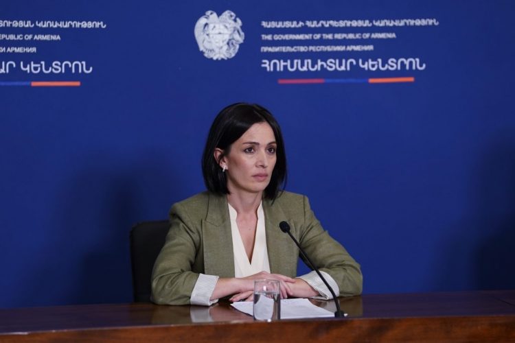 Власти сообщили о выходе свыше 500 учителей Арцаха в школы Армении