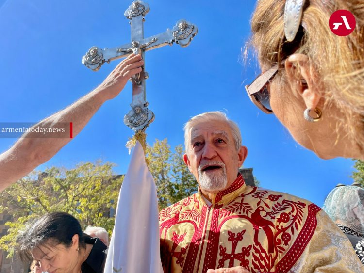 «Ինքնության դրոշմ»․ ինչպե՞ս է Էջմիածինը պատրաստվում Մյուռոնօրհնությանը և Մայր Տաճարի վերաօծմանը