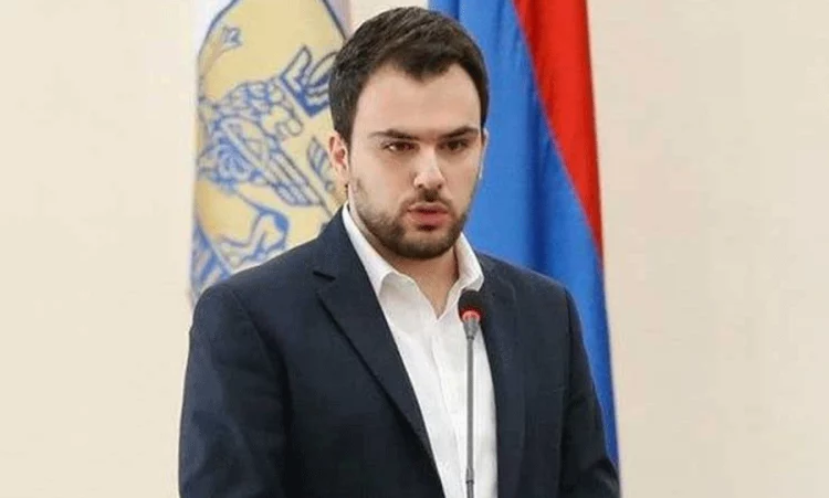 Ավագանին դադարեցրել է «Ազգային առաջընթաց» խմբակցության ղեկավար Գրիգոր Երիցյանի լիազորությունները