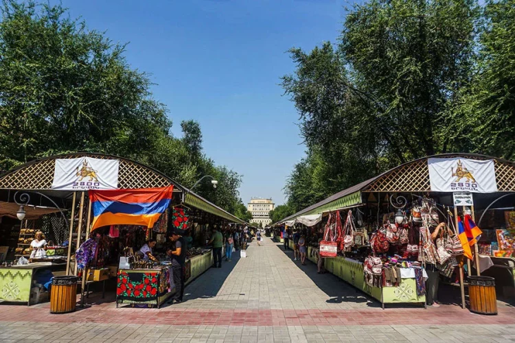 «Վերնիսաժում» կրակոցների ձայներ են լսվել․ ԶԼՄ