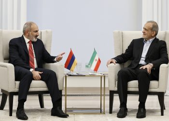 «Հարաբերությունների զարգացումն առաջնահերթություն է»․ Փաշինյանը և Իրանի նախագահը հանդիպել են
