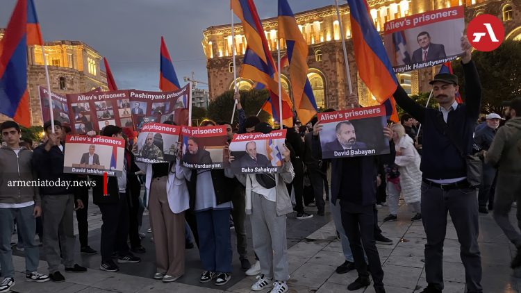 Մենք եթերում ուղերձ ենք ուզել, հարցազրույցների ժամանակը վաղուց անցել է․ Գալստանյան