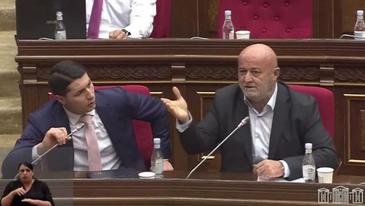 ՔՊ-ն Արգիշտի Քյարամյանի հետ միջադեպով պայմանավորված «հարցաքննության» է կանչել Հովիկ Աղազարյանին․ ԶԼՄ