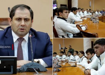 Սուրեն Պապիկյանը պարգևատրել է Ըմբշամարտի զինվորականների աշխարհի առաջնությանը մասնակցած հայ մարզիկներին