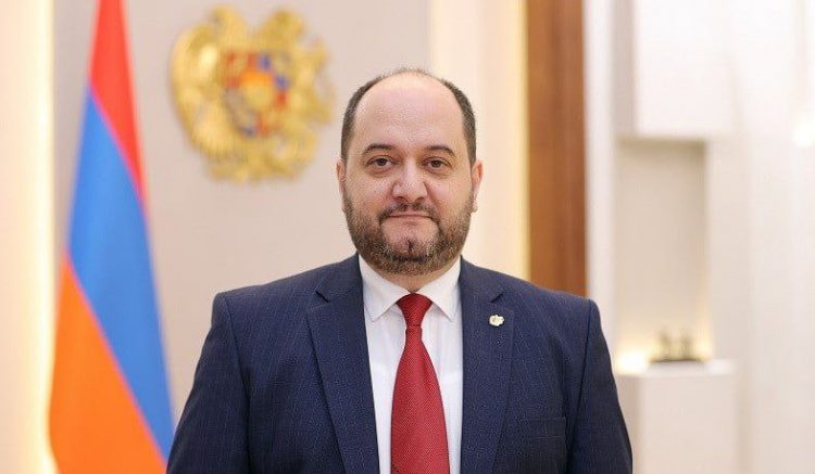 СМИ узнали о претензиях к главе аппарата премьера из-за коррупции