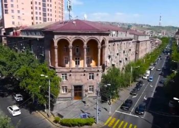 Երևանում թալանել են Բրյուսովի անվան համալսարանի դասախոսի բնակարանը․ ԶԼՄ