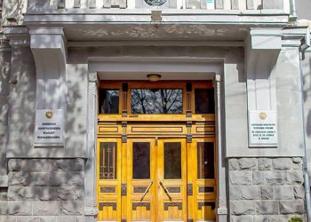 Զորակոչի բաժնի պետը 3 զինծառայողի ծառայությունից ազատելու համար 23 000 դոլար կաշառք է ստացել․ դատախազություն