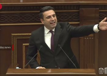 «Հյուսիսային պողոտայի տներն Արցախի՞ց էիք բերել»․ բանավեճ՝ Ալեն Սիմոնյանի և Լևոն Քոչարյանի միջև