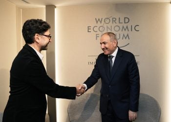 Փաշինյանը Նոբելյան մրցանակակիր Արտեմ Փաթափությանի հետ քննարկել է գիտության ոլորտի զարգացմանը վերաբերող հարցեր