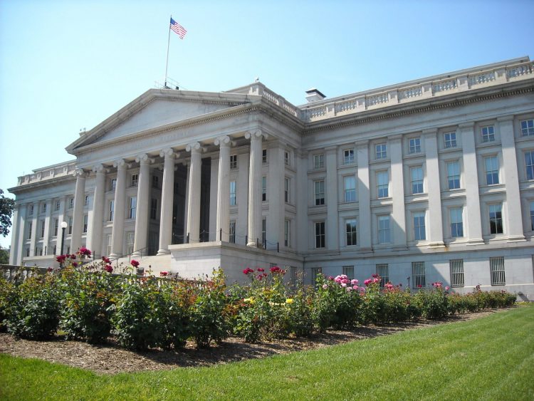 США частично сняли финансовые санкции с Сирии