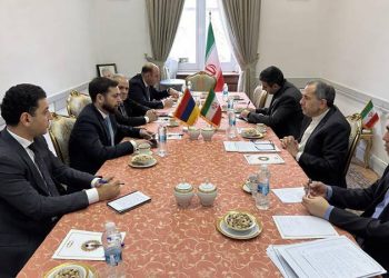 Վստահ եմ՝ իմ և Մախաչովի մենամարտը տեղի կունենա․ Արման Ծառուկյան