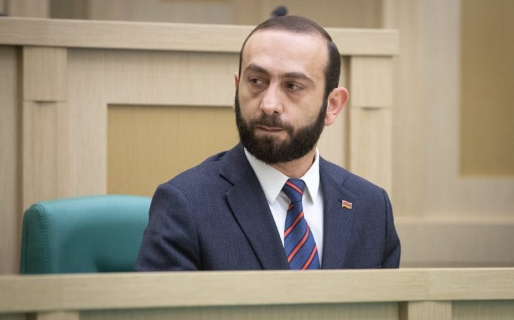 Мирзоян заявил об отсутствии «ощутимых» результатов диалога с Турцией