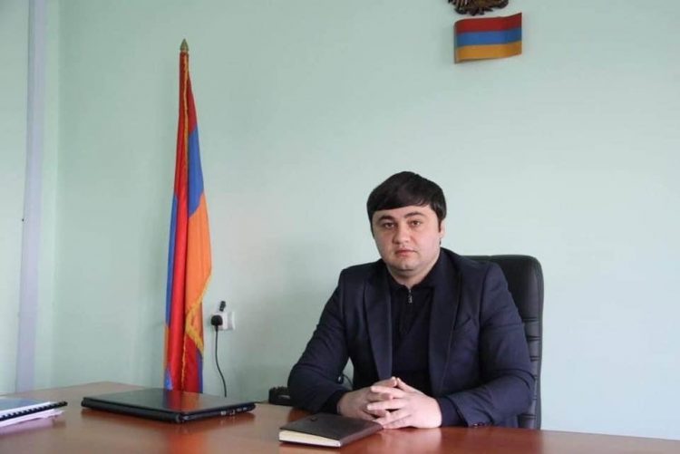 Մերձավանի ղեկավարի տան ուղղությամբ զինված հարձակման հետևանքով կա զոհ և վիրավոր․ ԶԼՄ
