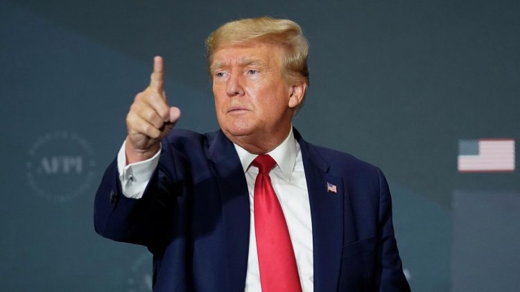 Трамп заявил о готовности заключить сделку с Тегераном вместо военных действий против Ирана