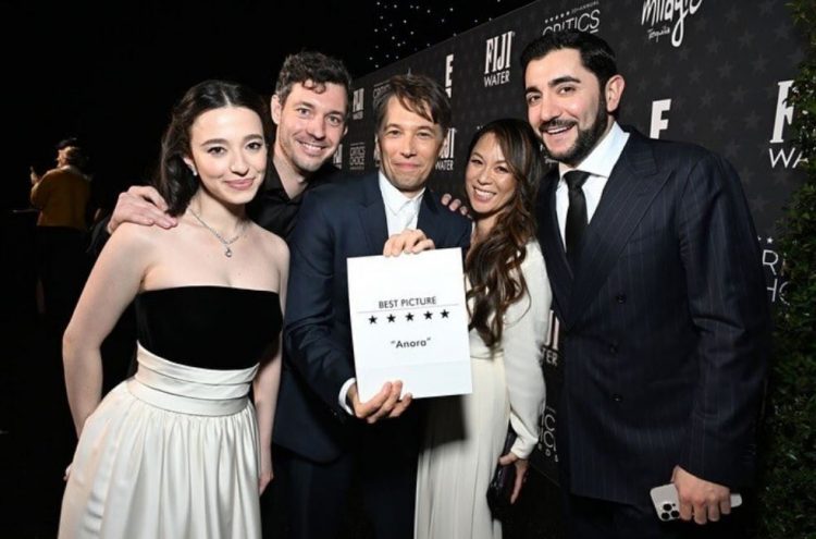 «Անորա» ֆիլմը Critics Choice Awards-ում արժանացել է «Լավագույն ֆիլմ» մրցանակին