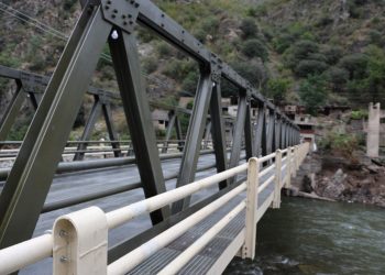 Քարկոփում Հունաստանի կողմից տեղադրվել է տրանսպորտային միջոցների համար նախատեսված կամուրջ