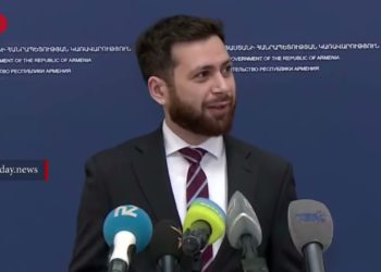 Նման օրակարգ չկա․ ԱԳ փոխնախարարը՝ «300 հազար ադրբեջանցու ՀՀ-ում վերաբնակեցնելու» Բաքվի պահանջի մասին