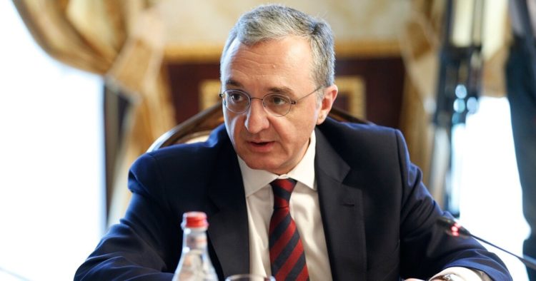 Զոհրաբ Մնացականյանը չի նշանակվել Դիվանագիտական դպրոցի տնօրեն․ ԱԳՆ