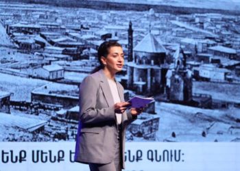 Պետական աշխատողներին պարտադրում են մասնակցել Աննա Հակոբյանի «Կրթվելը նորաձև է» արշավին․ ԶԼՄ