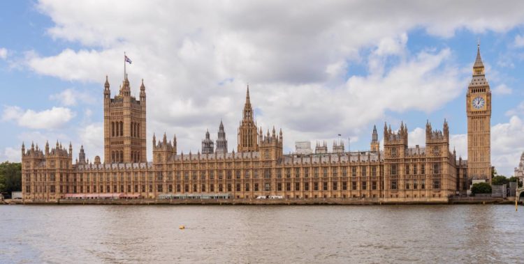 Британские парламентарии потребовали от Лондона надавить на Баку для освобождения армянских пленных