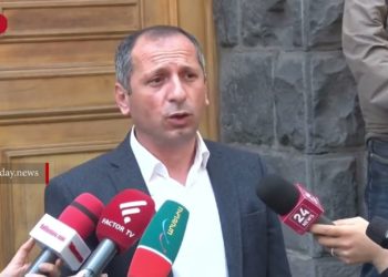 Граждане провели акцию перед ЦБ против банковского мошенничества
