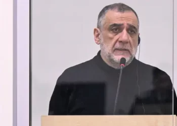 Բաքվի բանտում գտնվող Ռուբեն Վարդանյանը պապիկ է դարձել, սակայն թոռնուհու մասին չգիտի