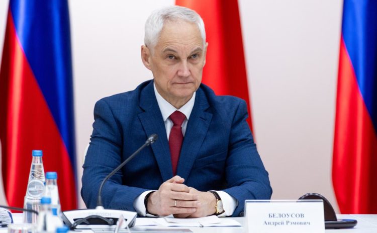 Министр обороны России отметил сохраняющуюся в Сюнике напряженность