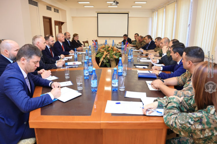 Հայաստանն ու Միացյալ Թագավորությունն ստորագրել են համագործակցության 2025-2026թթ․ ծրագիրը․ ՀՀ ՊՆ