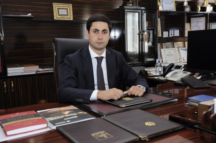 Կալանավորվել է Շենգավիթի նախկին թաղապետ Ռազմիկ Մկրտչյանը․ ԶԼՄ
