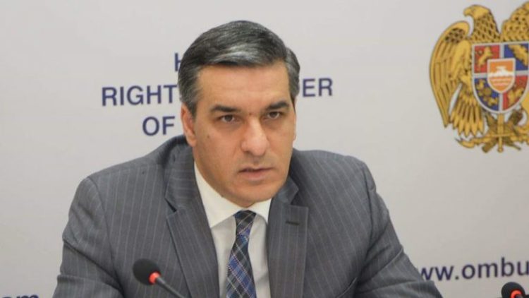 Ադրբեջանական զինված ծառայողները Տեղ համայնքից երկու անչափահաս տղաներին տարել են անհայտ ուղղությամբ. Թաթոյան
