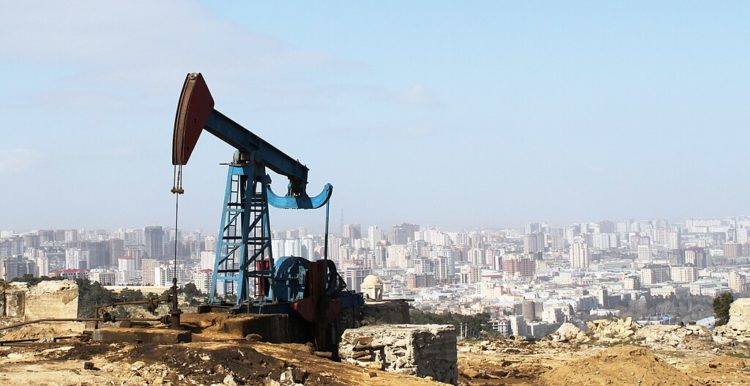 СМИ: Азербайджан пообещал Израилю продолжение поставок нефти на фоне давления Турции