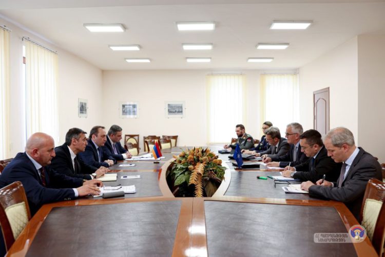 Представители Минобороны Армении и НАТО заявили о готовности к развитию сотрудничества