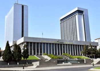 Բաքուն չեղյալ է հայտարարել Ադրբեջանի խորհրդարանի պատվիրակության այցը Ռուսաստան