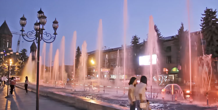 Գյումրիից շատրվանի տարածքում «Դոլյա Վորովսկայա» երգի նվագարկումը բացատրել են որպես տեխնիկական խափանում
